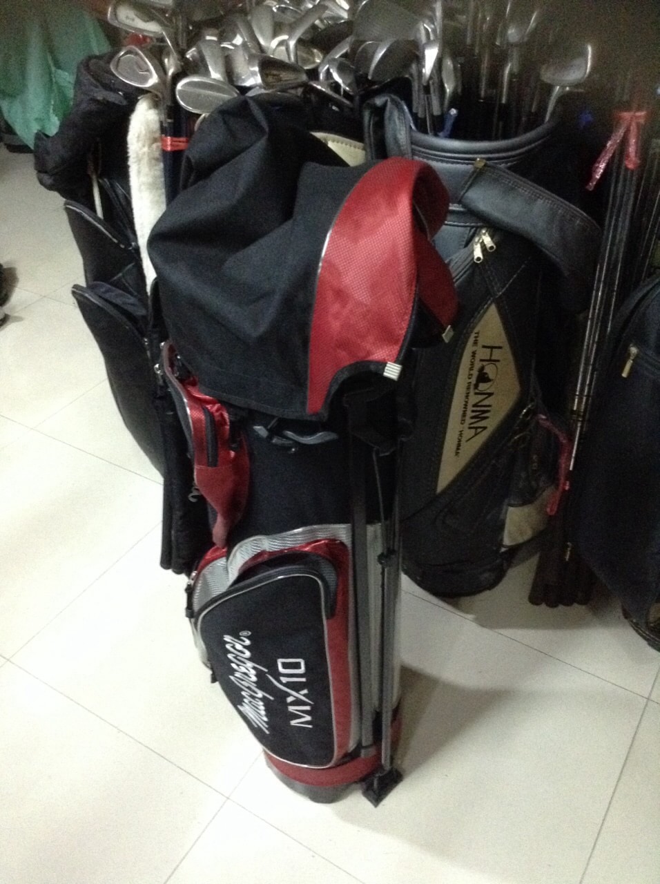  1500 Stand bag  Macgreger ดำแดงสวยครับ