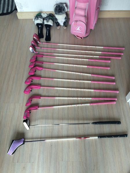 ขายชุดไม้ golf หญิง สีชม พู ใหม่ 98% Prokennex