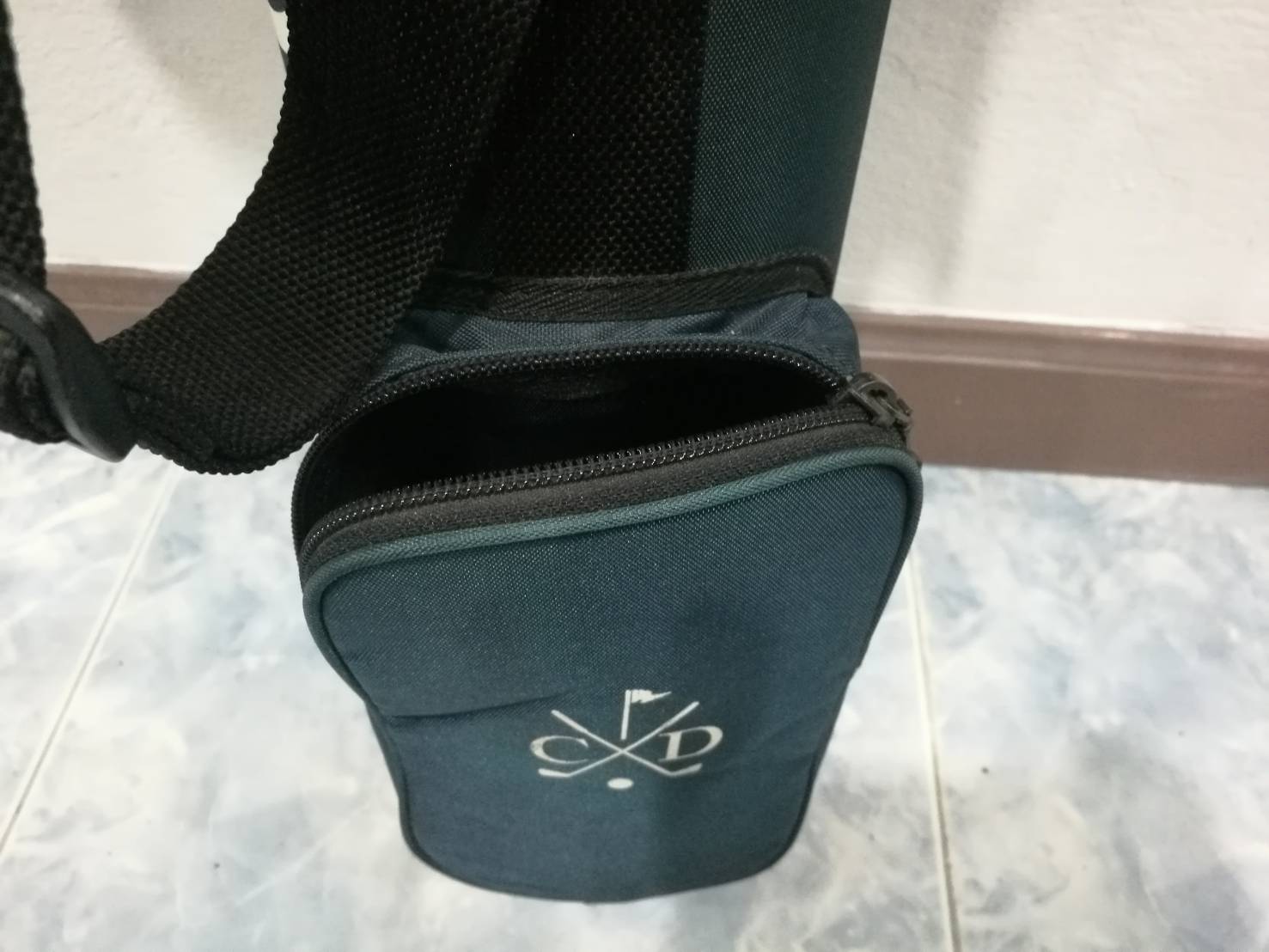กระเป๋ากอล์ฟขนาดเล็ก ยี่ห้อ Christian Dior