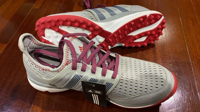 ขายกูก รองเท้ากอล์ฟ ADIDAS ของใหม่ มือ1 แท้ชัวร์ หิ้วมาจากอเมริก