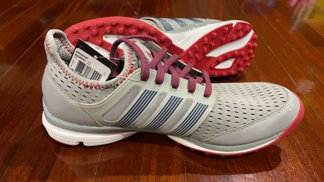 ขายกูก รองเท้ากอล์ฟ ADIDAS ของใหม่ มือ1 แท้ชัวร์ หิ้วมาจากอเมริก