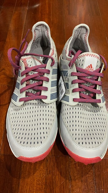 ขายกูก รองเท้ากอล์ฟ ADIDAS ของใหม่ มือ1 แท้ชัวร์ หิ้วมาจากอเมริก