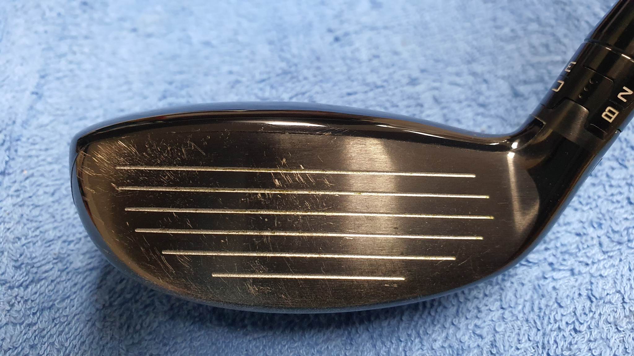 ไฮบริด 21 TITLEIST TSi-2