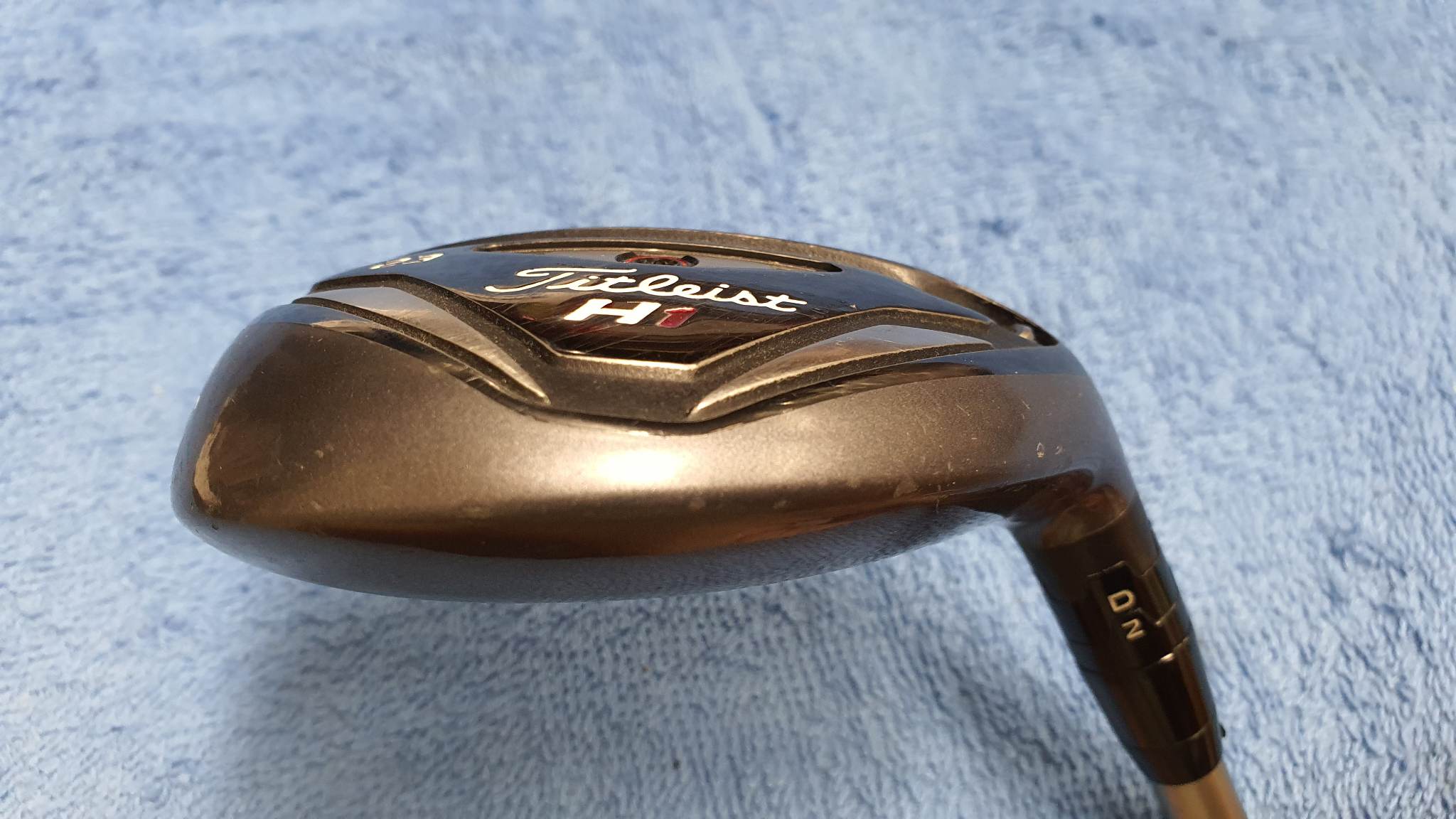 ไฮบริด 23 TITLEIST 816 H1