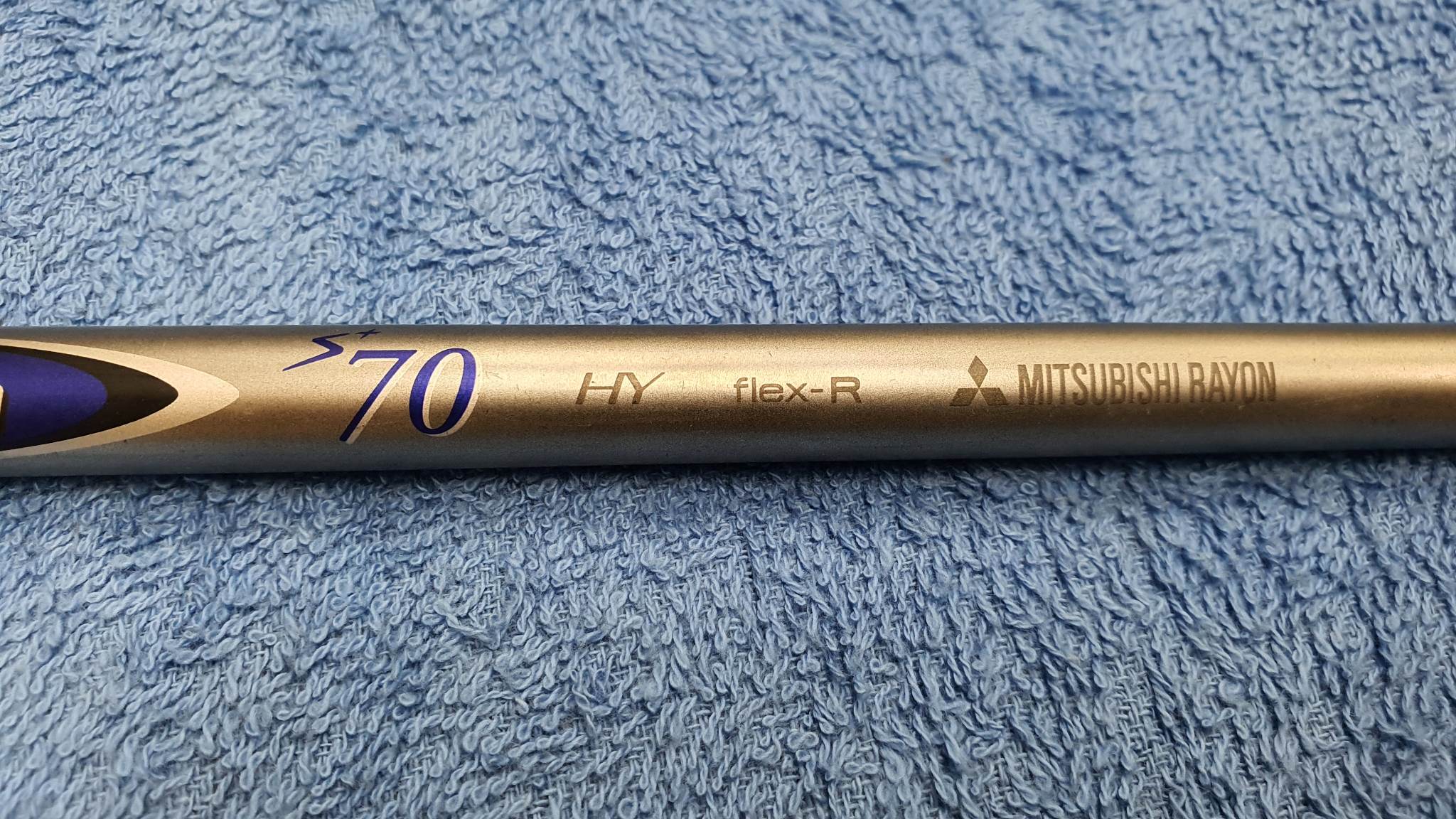 ไฮบริด 23 TITLEIST 816 H1