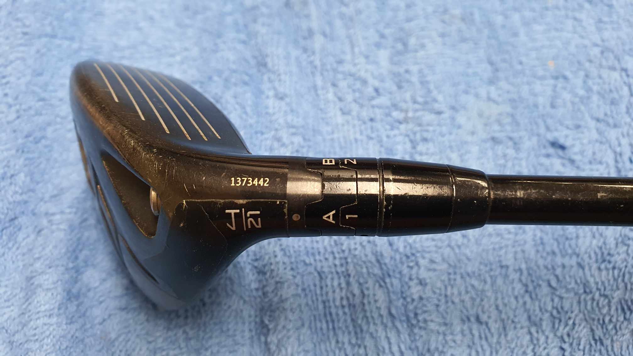 ไฮบริด 21 TITLEIST TSi-2