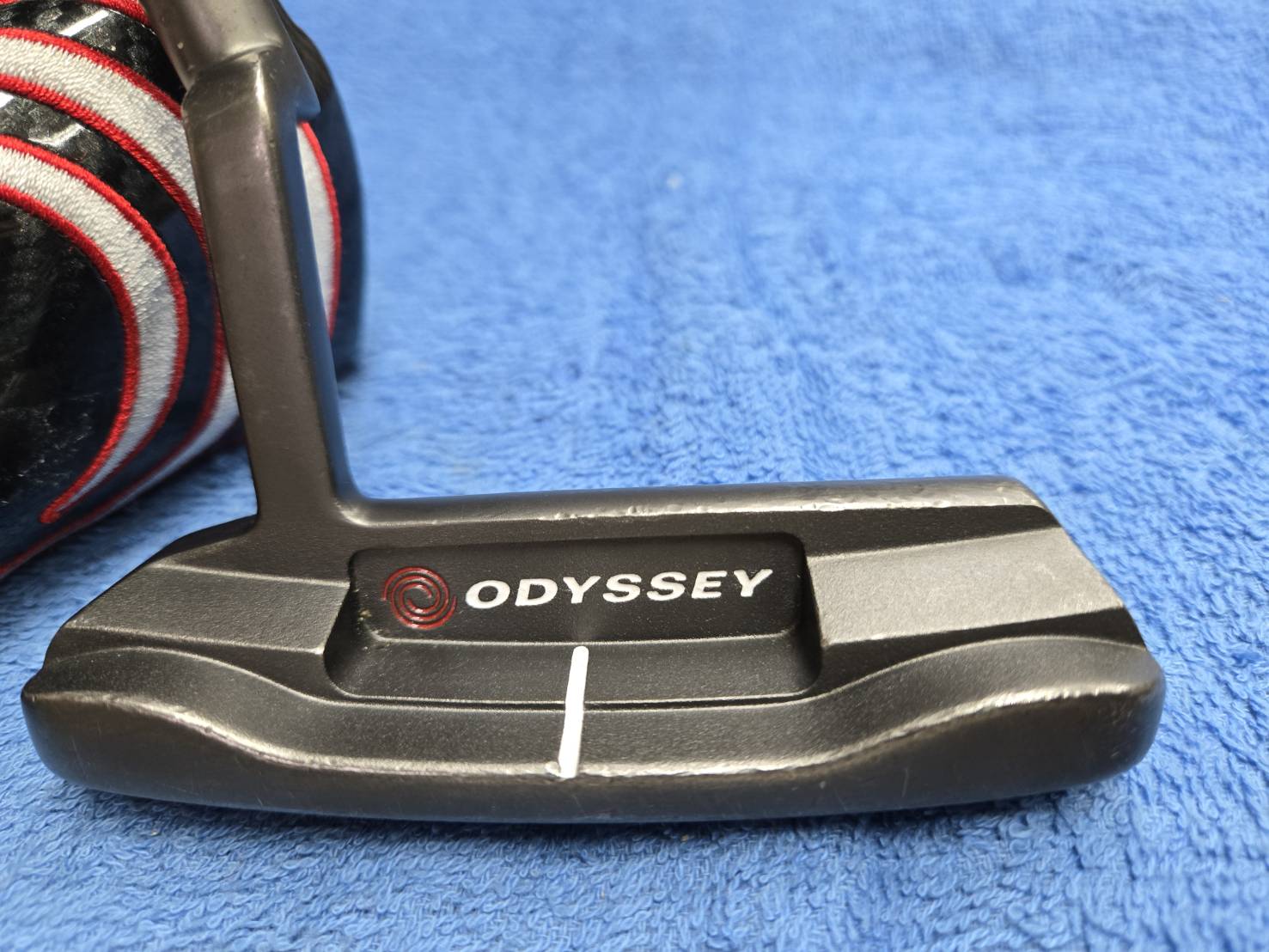 พัตเตอร์ ODYSSEY O-WORKS