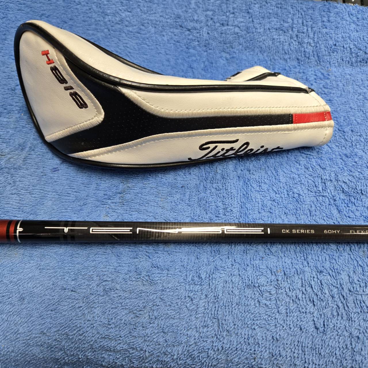 ไฮบริด TITLEIST 818 H1 21