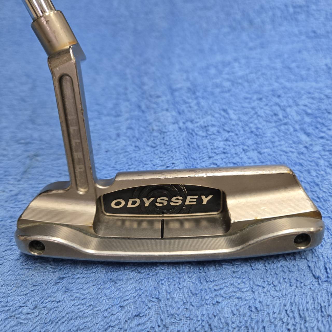 พัตเตอร์ ODYSSEY BLACK SERIES #1
