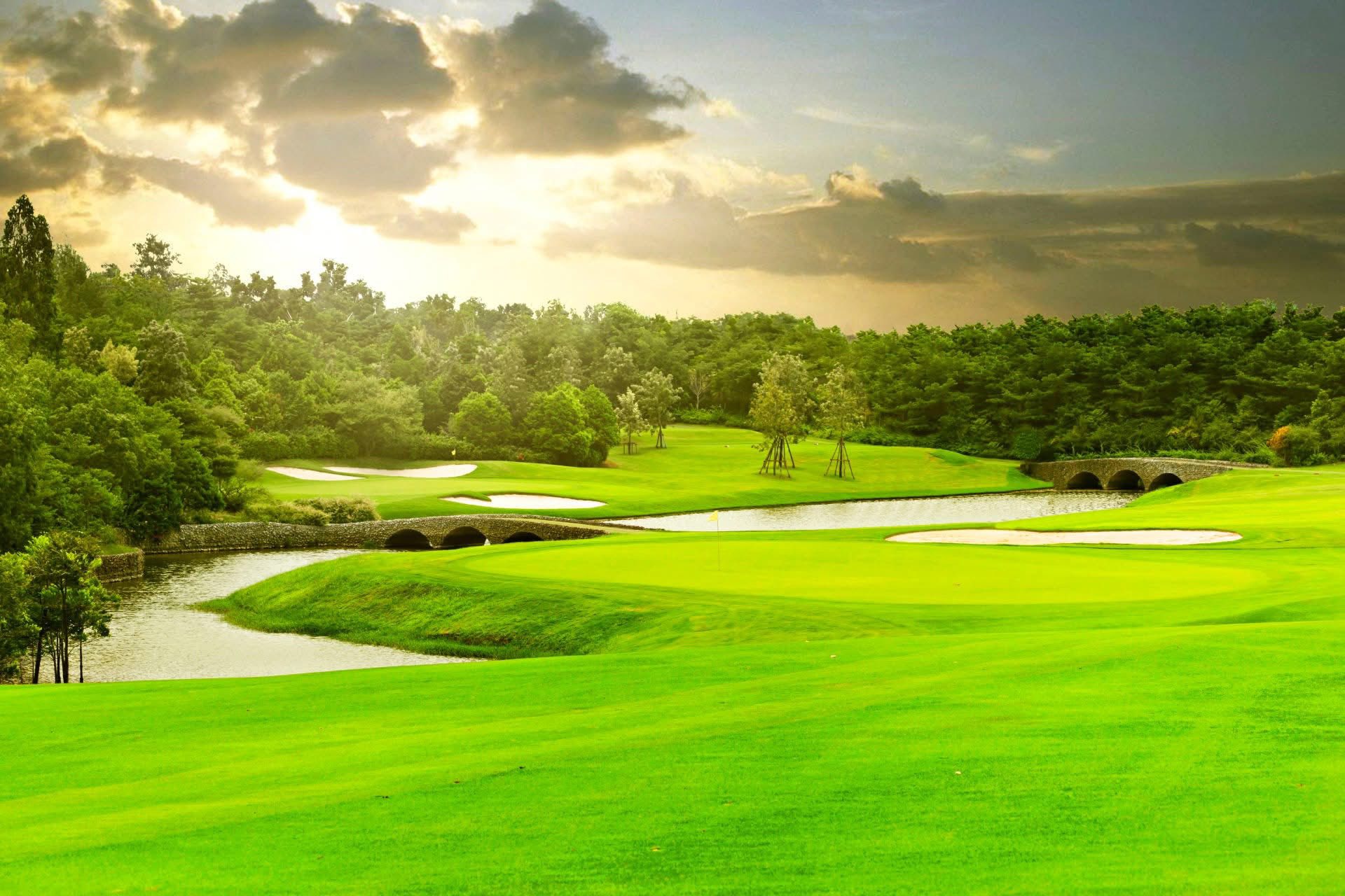 Golf membership for sale / ขายเมมเบอร์สนามกอล์ฟ - The Royal Gems