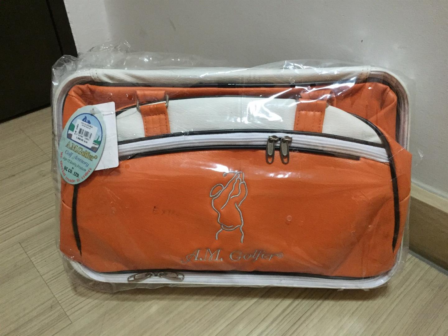 SALE!! ขายกระเป๋าใส่เสื้อผ้า A.M.Golfer Sport Bag-K ของใหม่สวย ข