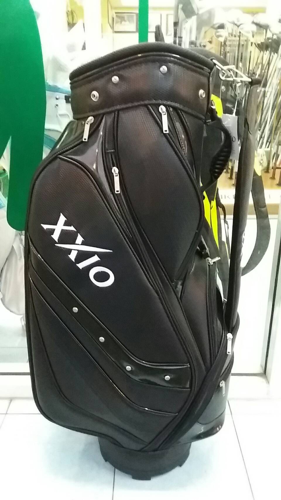 ถุงกอล์ฟ XXIO ของใหม่ แท้ ปกติ 7900 ขายเพียง 5700 