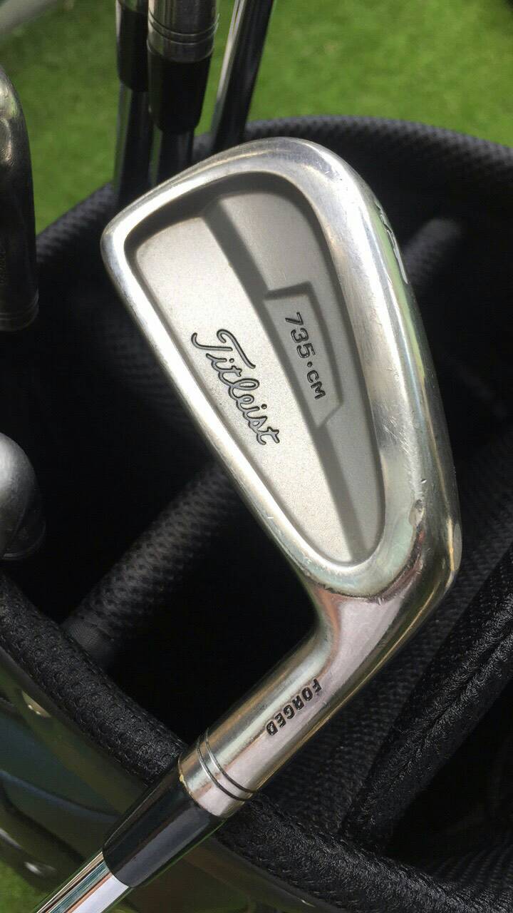 ต้องการขาย Titleist 735 CM Dynamic Gold