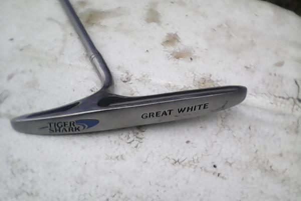 Tiger shark putter Graet White