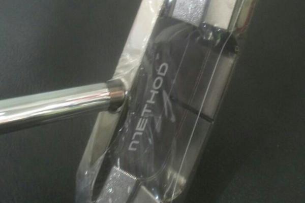 Putter Nike เเบบก้านตรง ของใหม่ เพียง 2900 บาท รวมส่ง