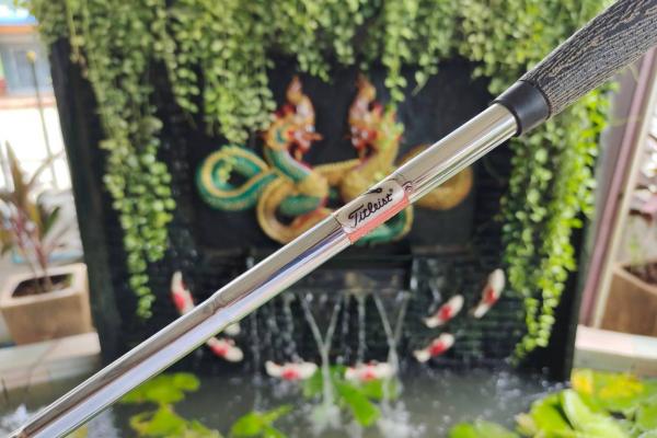 Titleist Scotty Cameron Pro Platinum Laguna 2