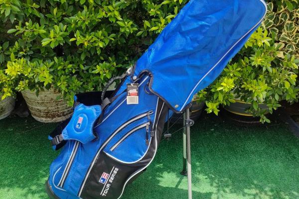 ของใหม่ ของศูนย์ ล้างสต๊อค ถุงกอล์ฟเด็ก U.S.KIDS GOLF 51-35 ขาตั