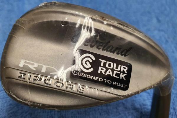 เวดจ์ 56 RTX ZIP CORE TOUR RACK