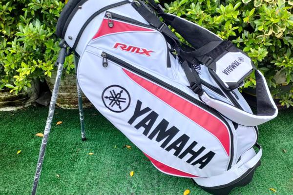 ถุงกอล์ฟ YAMAHA ขาตั้ง ของใหม่!! ส่งตรงจากญี่ปุ่น