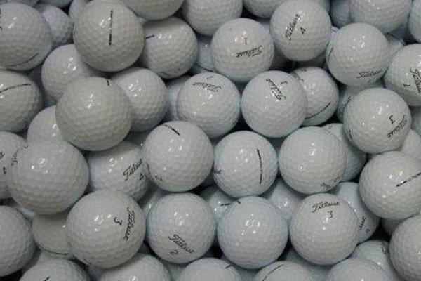 ตอนนี้มี ลูกกอล์ฟ Titleist Pro V1 – Pro V1x และ เทลาเมตเพนต้า เป