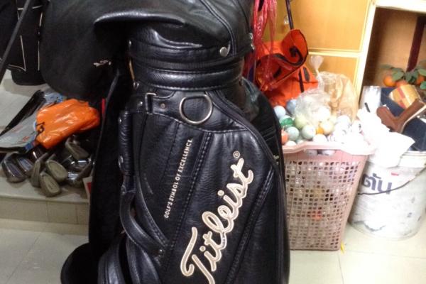 1300 golf bag Titleist หนังดำ ราคา 1300 ems 1500