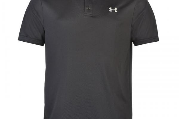ขายเสื้อ under armour สีดำ พร้อมปักพิเศษ ๙ ด้วยดิ้นสีเงินสวยงาม 