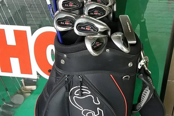 ชุดกอล์ฟ Callaway  มือสอง ขายยกถุง 11,900