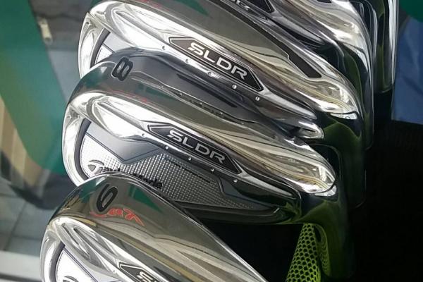 ชุดเหล็ก TaylorMade SLDR #5-PW,SW,Nspro930 Flex R เหมือนใหม่ 14,