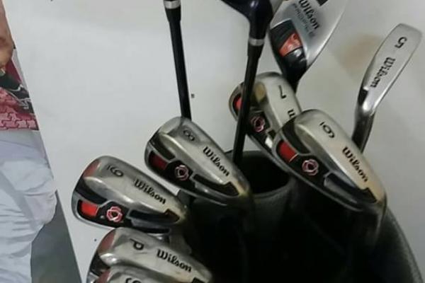 ชุดกอล์ฟ Wilson ก้านกราไฟต์ Flex R สำหรับผู้ชาย ครบชุด ขายยกถุง 