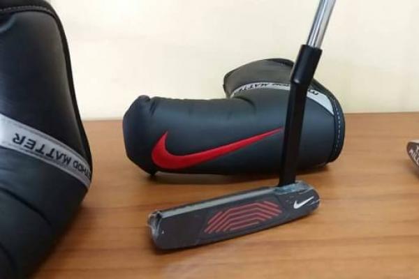 Putter Nike ยาว 34 นิ้ว ของใหม่ 3800.-