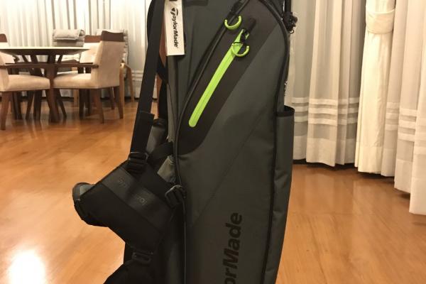ขายถุงกอล์ฟ Taylormade Flex Tech Lite มือ 1 ของใหม่!!!