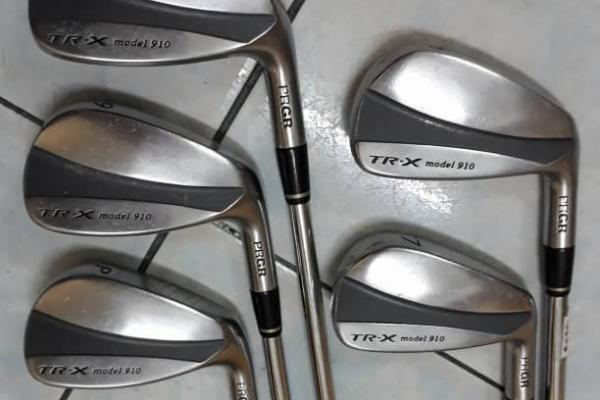 ชุดเหล็ก PRGR  TR-X model910 #6-PWก้านเหล็ก Flex M-40(R) มือสอง 