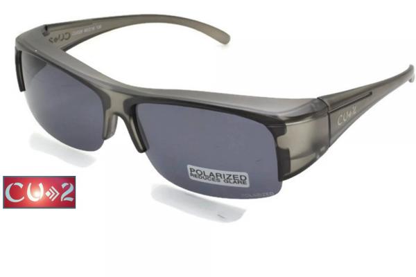แว่นตาสวมทับแว่น สายตาได้ เลนส์ polarized ตัดแสงสะท้อนได้ดีกว่า